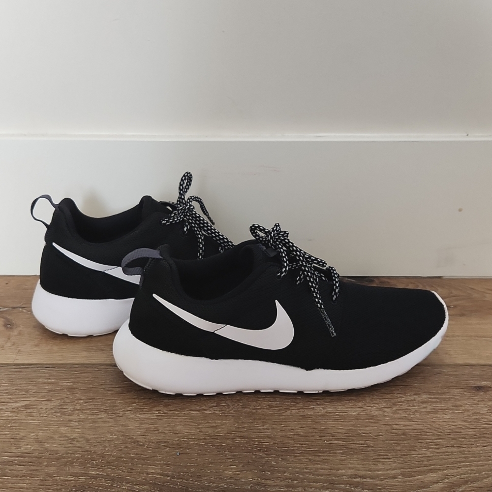 Nike Roshe One